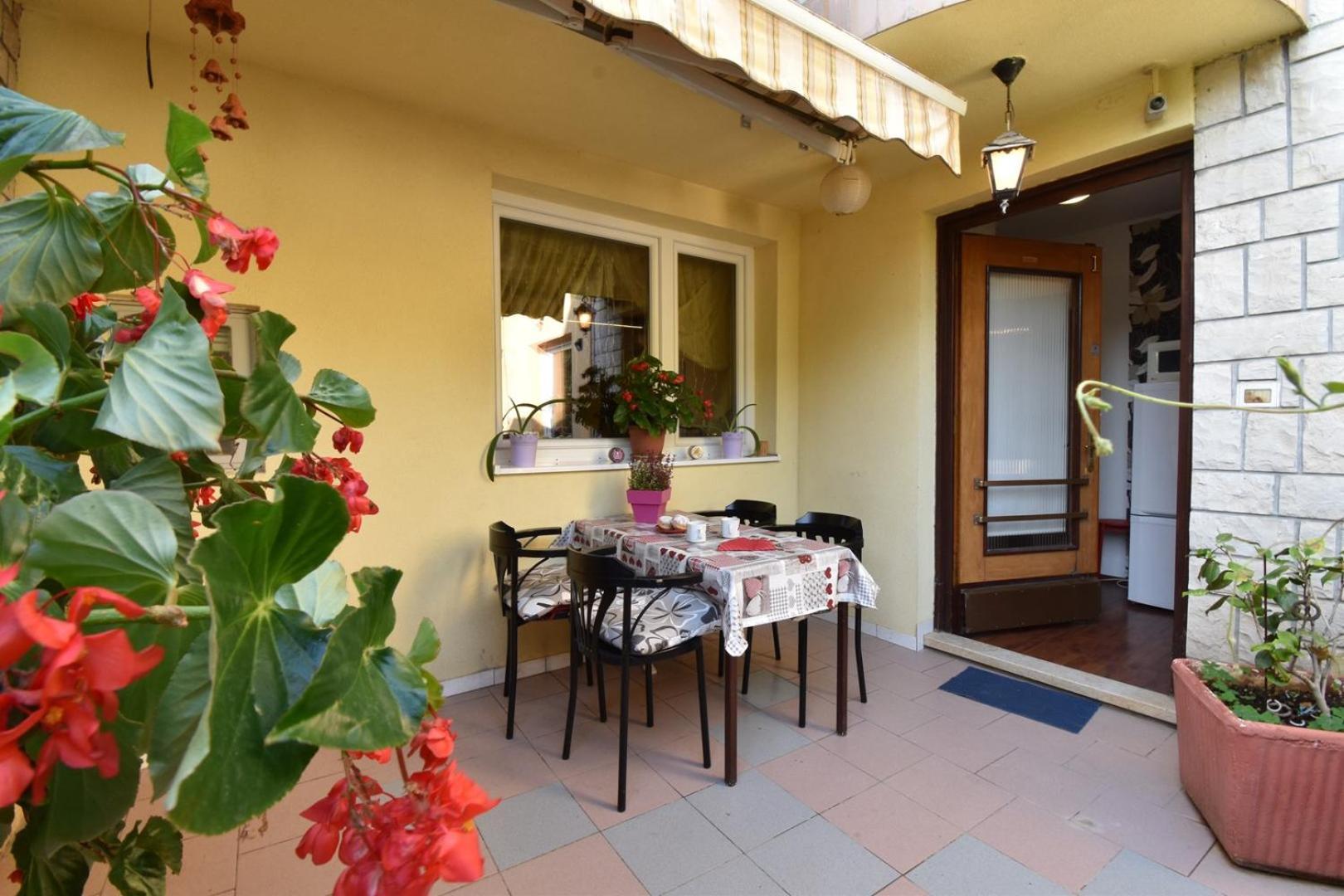 Cosy Medulin Apartments With Terrace Εξωτερικό φωτογραφία